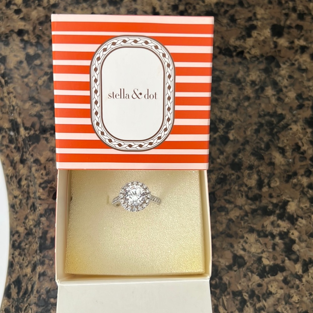 Stella and Dot ring